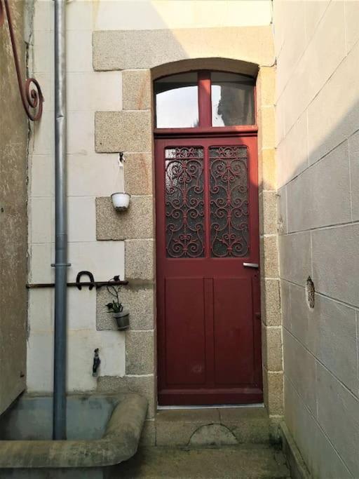 Grande Maison De Ville Entre Terre Et Mer Malestroit Εξωτερικό φωτογραφία